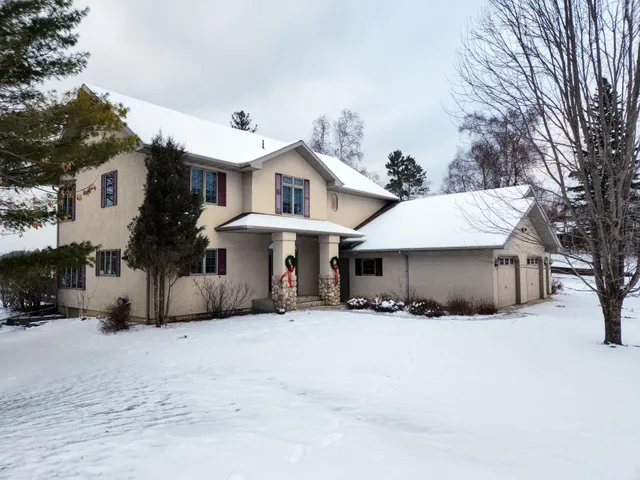 $897,000 | 25157 Hemlock Trail, Park Rapids, MN 56470