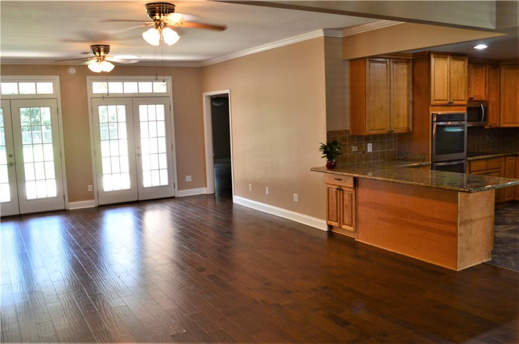 337 Devon Road Laplace, LA 70068 - Photo 4 of 26 Gallery Image 4