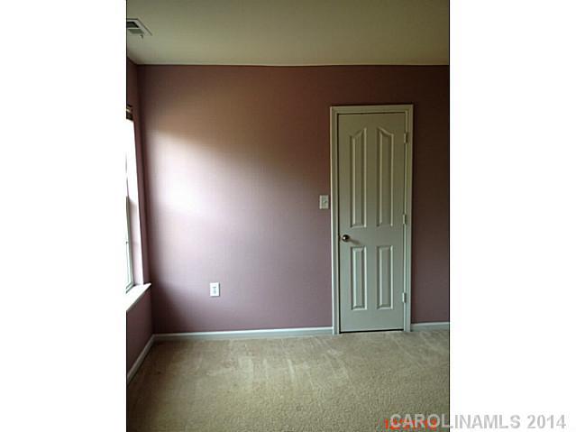 2323 Gooseberry Road Charlotte, NC 28208 - Photo 6 of 9 Gallery Image 6
