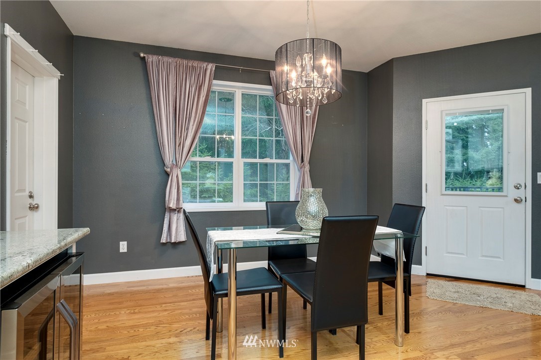 3192 Woods Road East Port Orchard, WA 98366 - Photo 5 of 40 Gallery Image 5