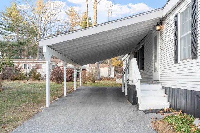 $209,000 | 16 Roger Road, Goffstown, NH 03045