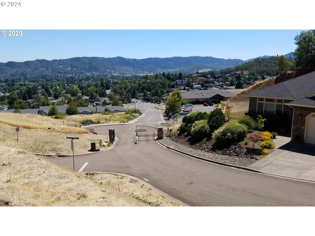 $55,000 | 1997 Warewood Terrace Court, Unit 1, Roseburg, OR 97471