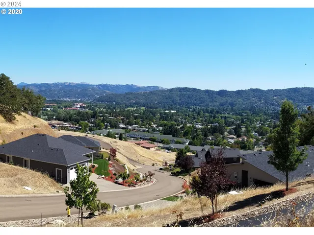 $55,000 | 1997 Warewood Terrace Court, Unit 1, Roseburg, OR 97471