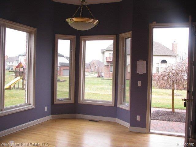 48441 Inveraray Road Canton, MI 48188 - Photo 9 of 12 breakfast area