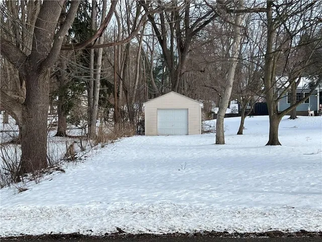 $89,900 | 1344 Marsh Road, Perinton, NY 14534