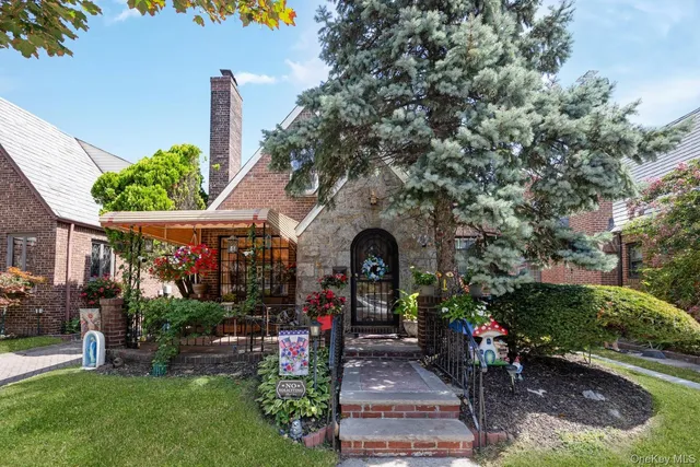 $1,425,000 | 63-127 Fitchett Street | Rego Park