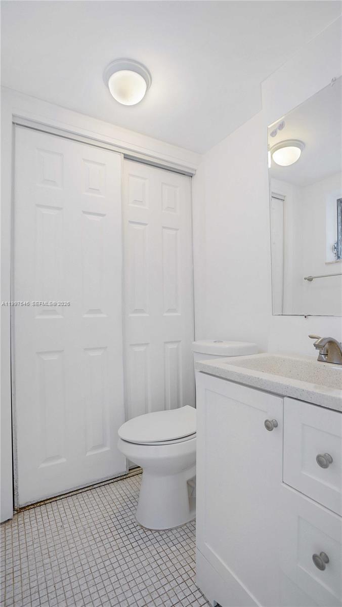 1340 Lincoln Road, Unit 404 Miami Beach, FL 33139 - Photo 11 of 41