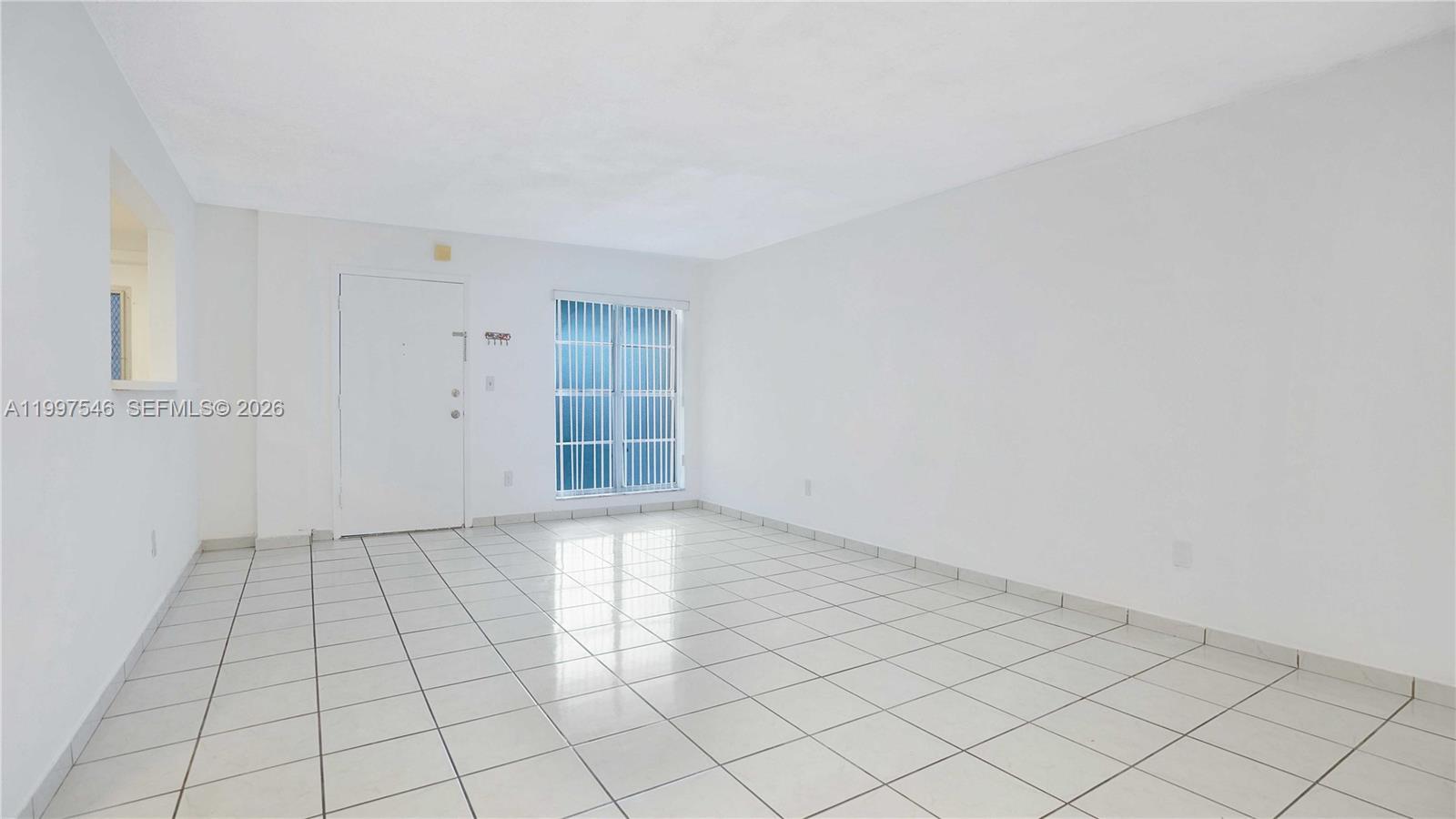 1340 Lincoln Road, Unit 404 Miami Beach, FL 33139 - Photo 12 of 41