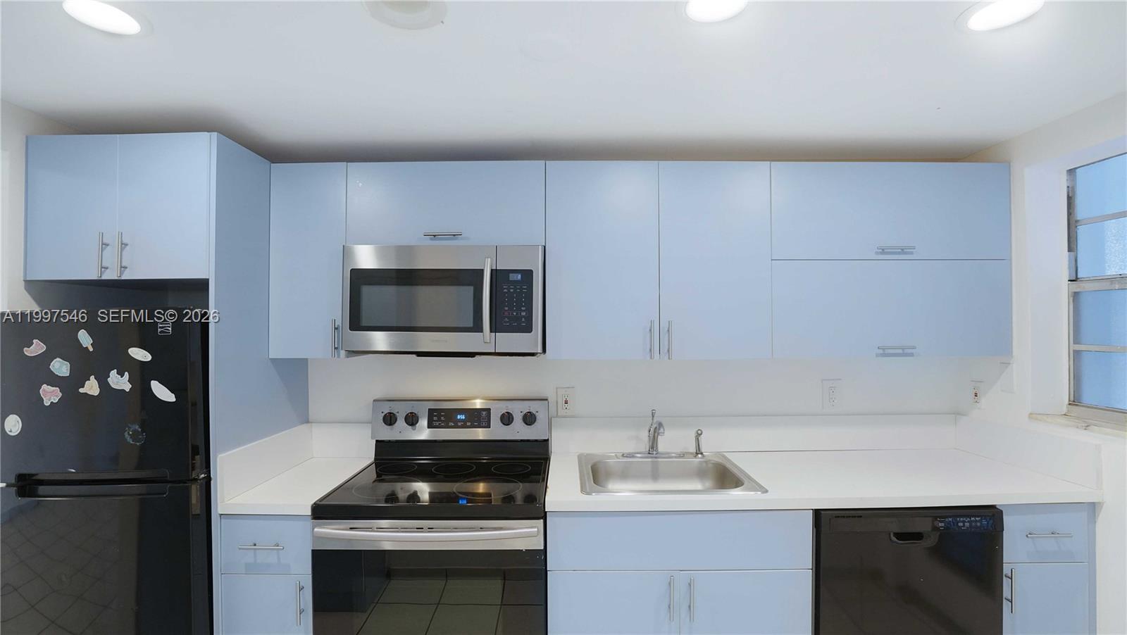 1340 Lincoln Road, Unit 404 Miami Beach, FL 33139 - Photo 18 of 41