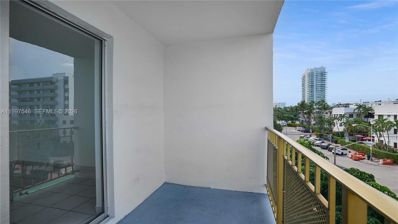 1340 Lincoln Road, Unit 404 Miami Beach, FL 33139 - Photo 26 of 41