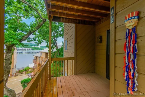 $279,900 | 107 Rock Dove Lane, Unit 2A, Camdenton, MO 65020