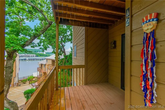 $279,900 | 107 Rock Dove Lane, Unit 2A, Camdenton, MO 65020