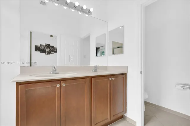 $3,000 | 11228 Southwest 239 Street, Unit 11228, Homestead, FL 33032