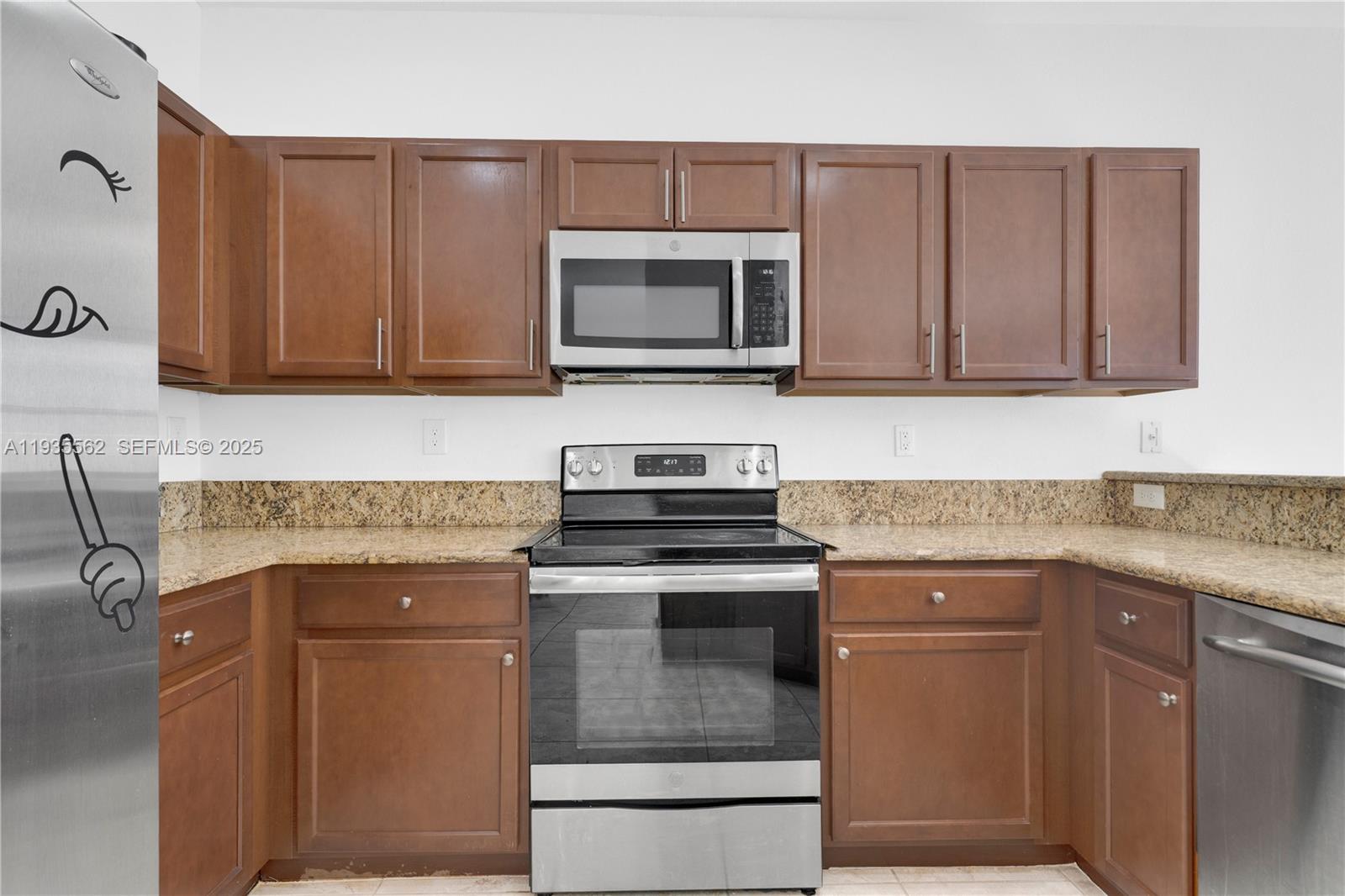 11228 Southwest 239 Street, Unit 11228 Homestead, FL 33032 - Photo 9 of 38