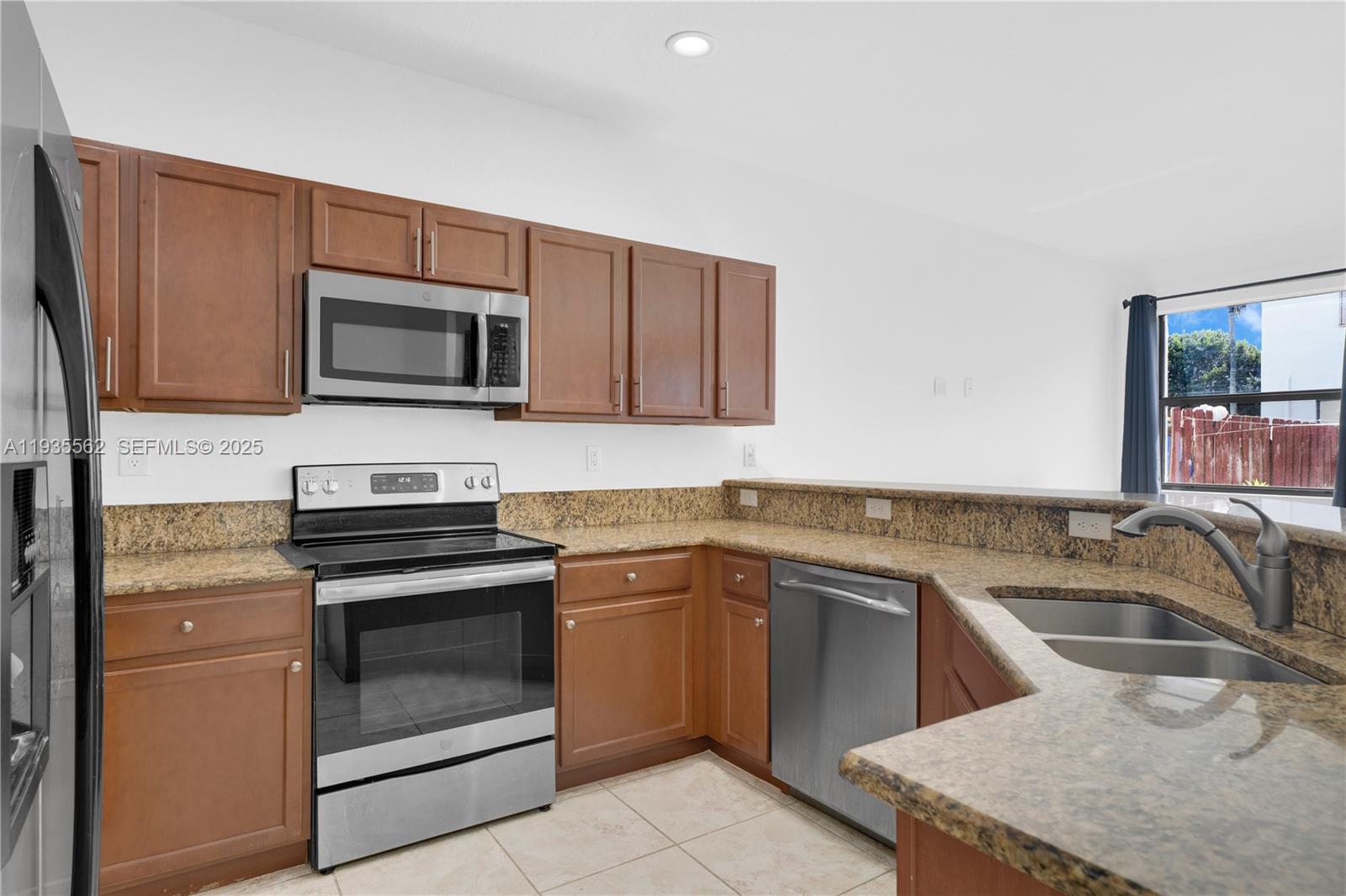 11228 Southwest 239 Street, Unit 11228 Homestead, FL 33032 - Photo 10 of 38