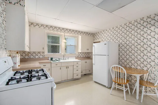 $130,000 | 287 East Dibble Street, Marcellus, MI 49067