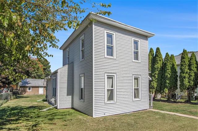 $130,000 | 287 East Dibble Street, Marcellus, MI 49067