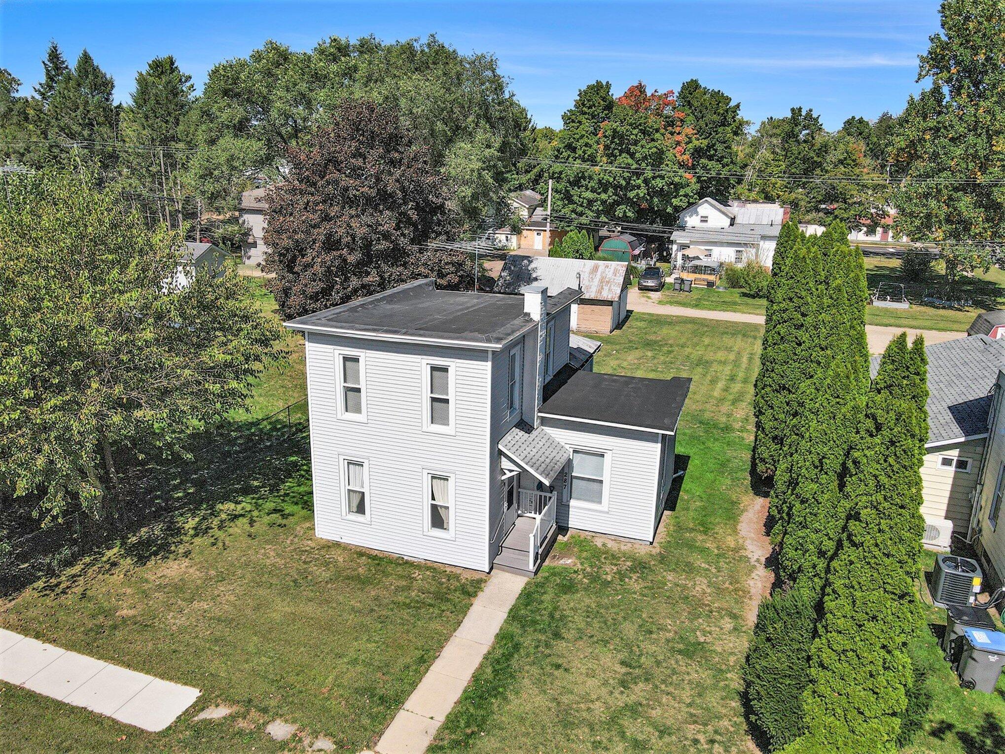 287 East Dibble Street Marcellus, MI 49067 - Photo 3 of 29 021_file_646