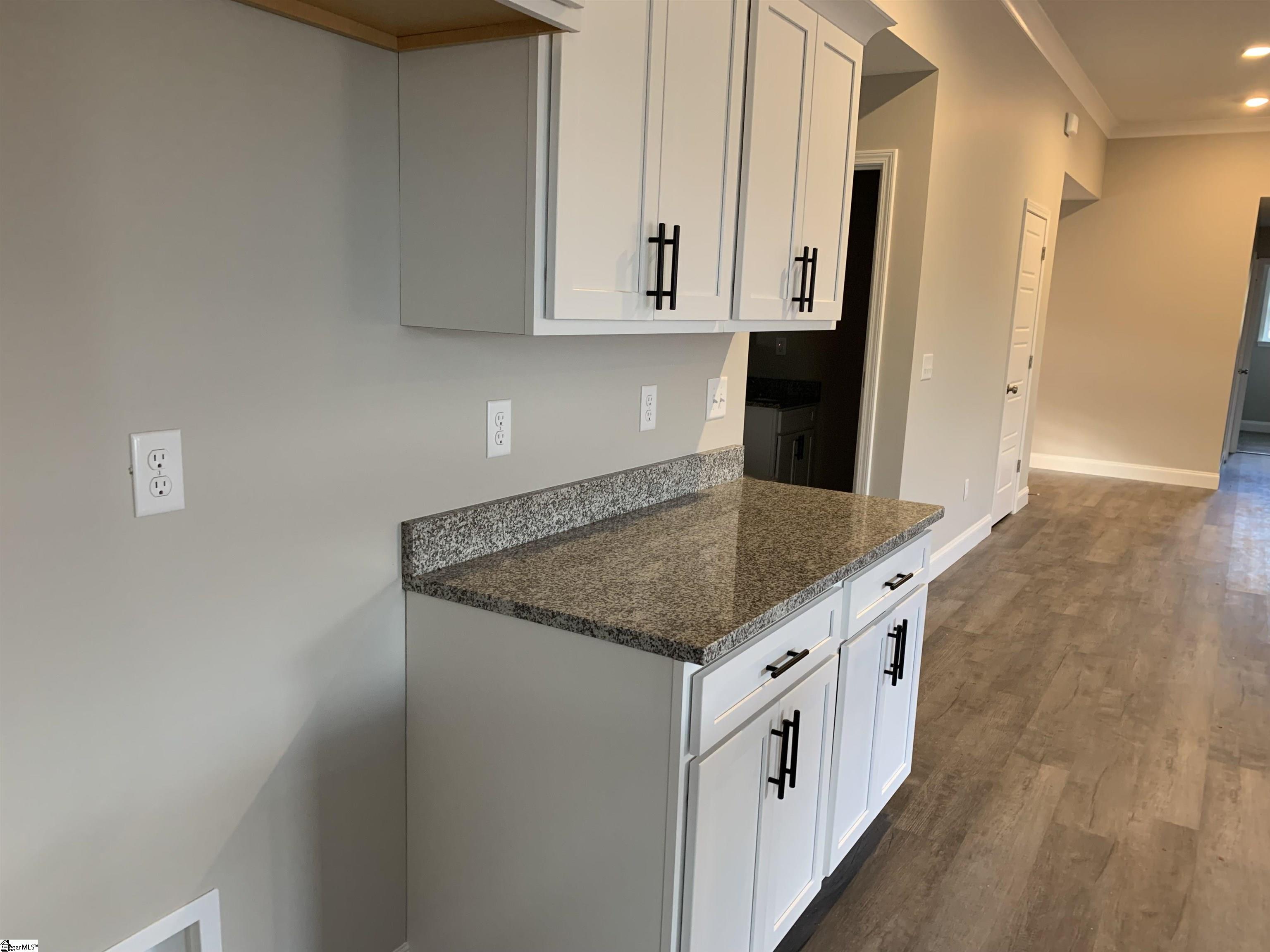 1955 Ballenger Road Wellford, SC 29385 - Photo 11 of 19