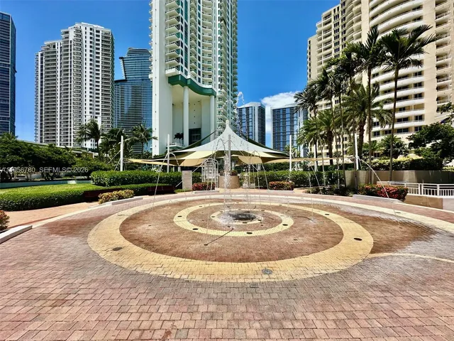 $12,500 | 808 Brickell Key Drive, Unit 3304, Miami, FL 33131