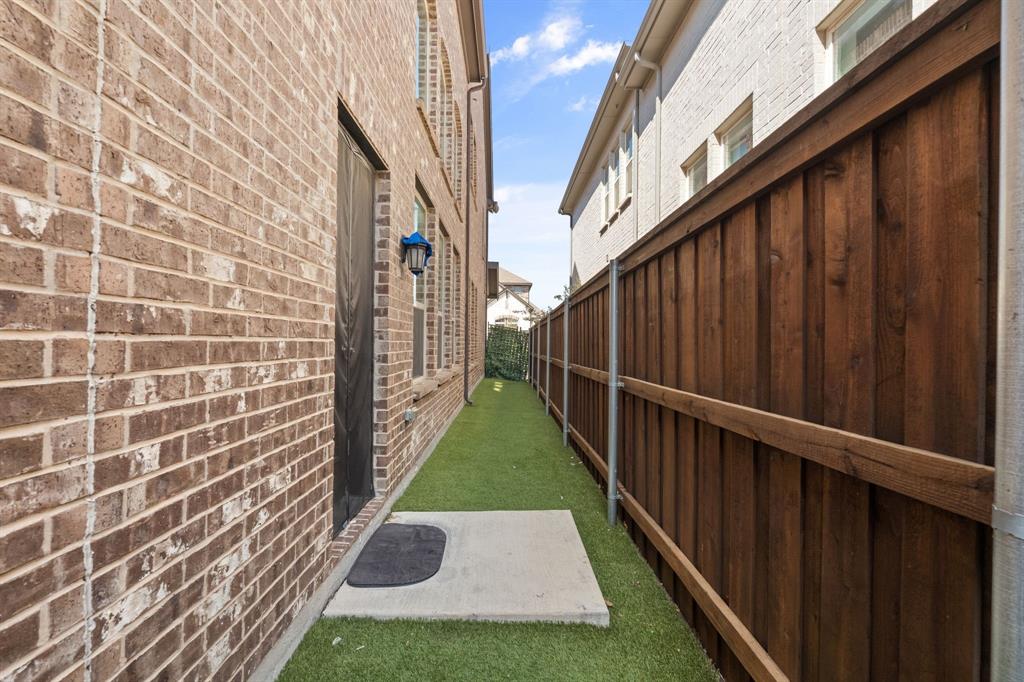 1416 Huntsman Ridge Lane Arlington, TX 76005 - Photo 37 of 40