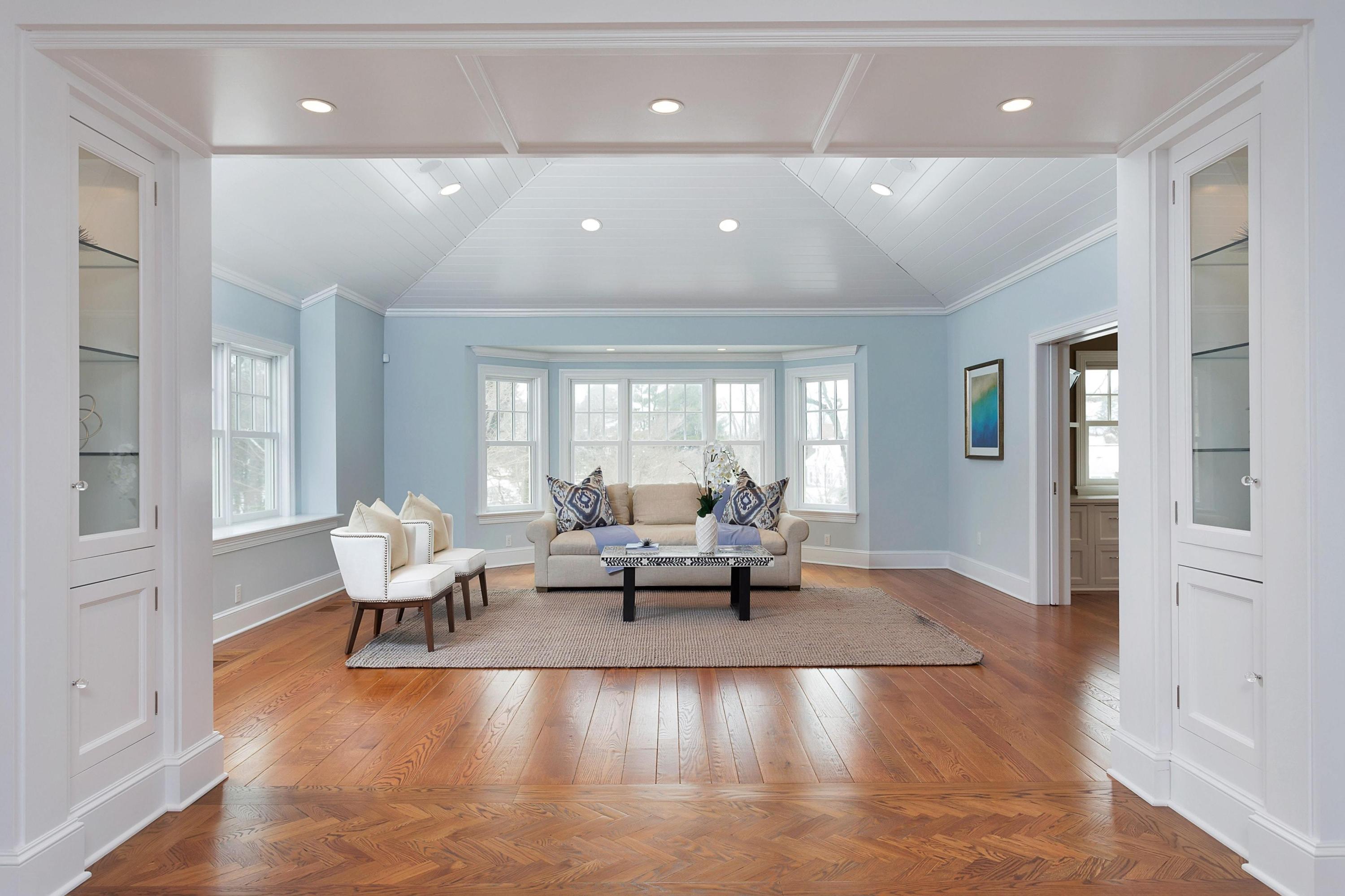 23 Frogtown Road New Canaan, CT 06840 - Photo 9 of 32 170047111-8