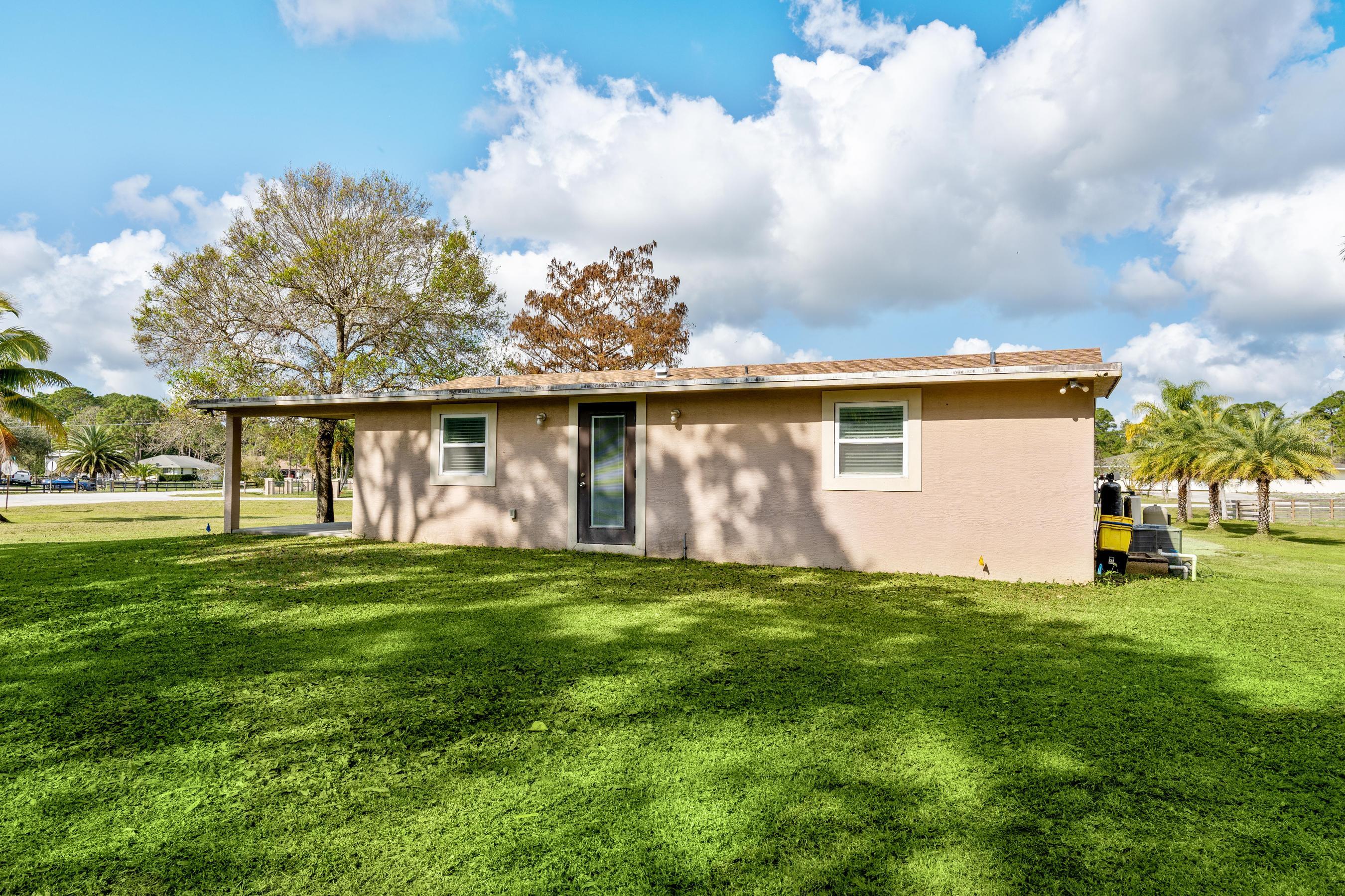 6344 Grapeview Boulevard Loxahatchee, FL 33470 - Photo 28 of 37 A7403512