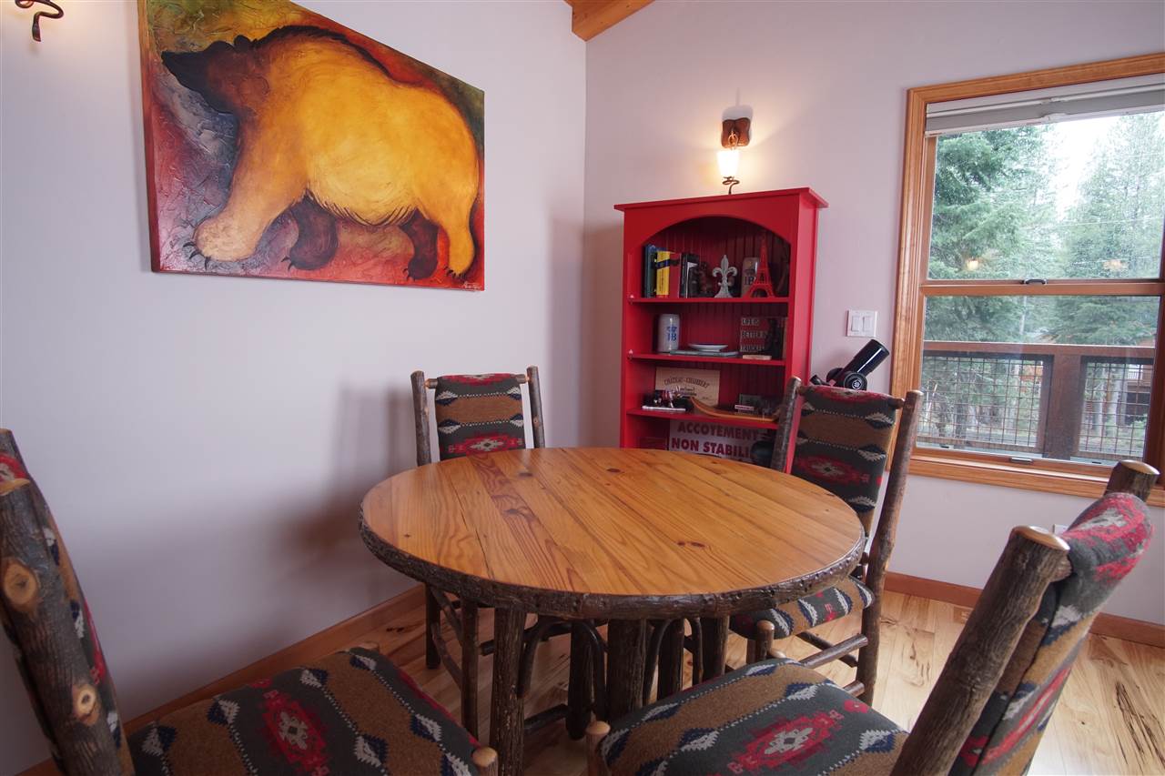 13089 Ski View Loop Truckee, CA 96161 - Photo 12 of 21 Gallery Image 12