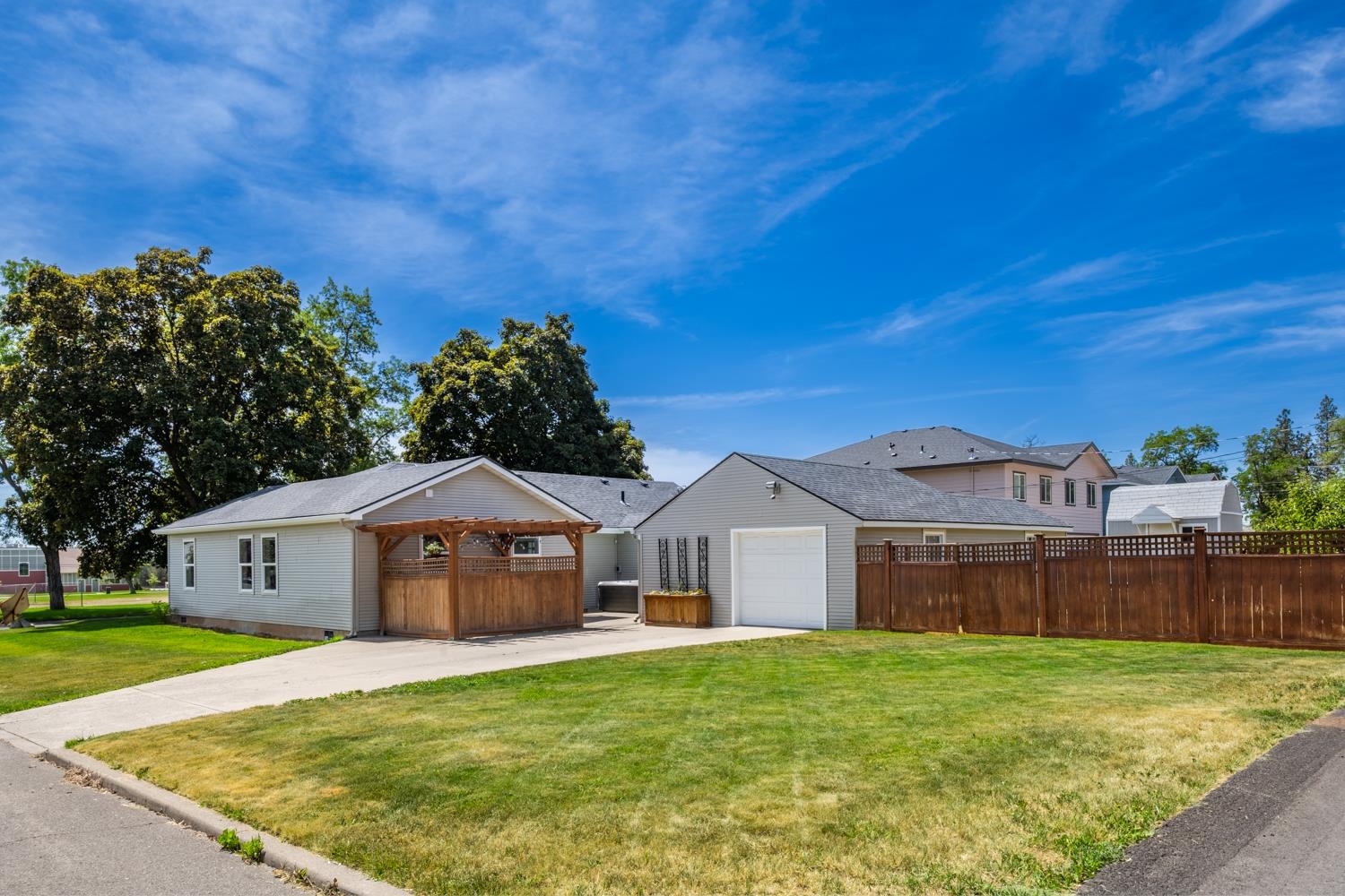 306 West 3rd Street Cheney, WA 99004 - Photo 4 of 50