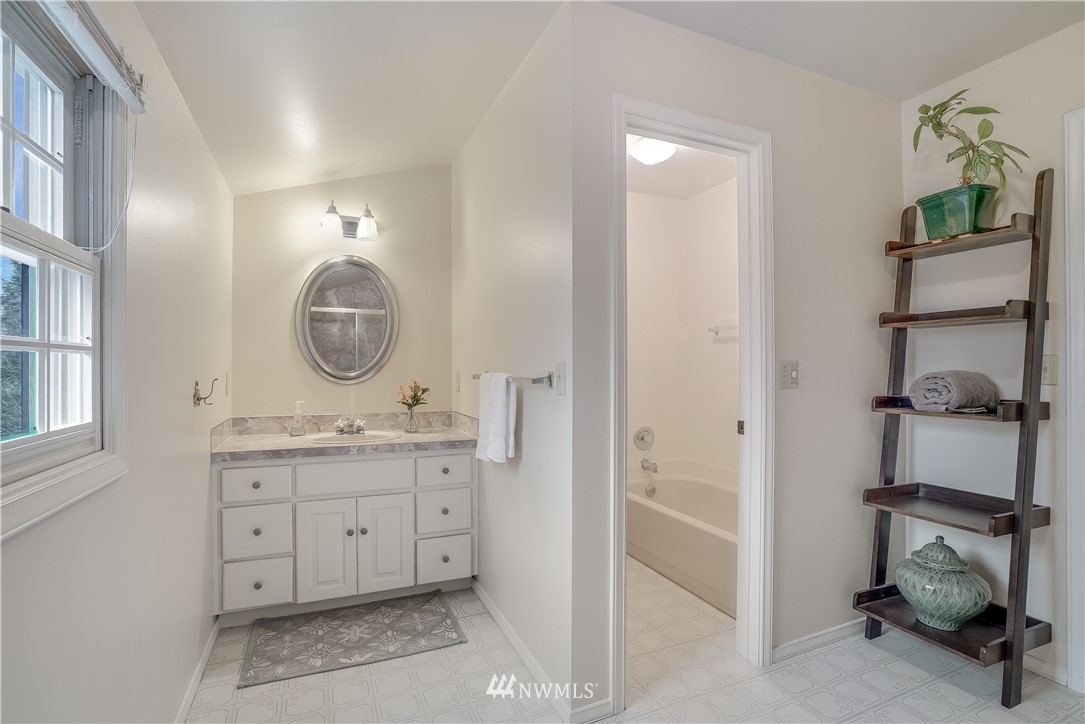 12116 Nevers Road Snohomish, WA 98290 - Photo 23 of 34 Gallery Image 23
