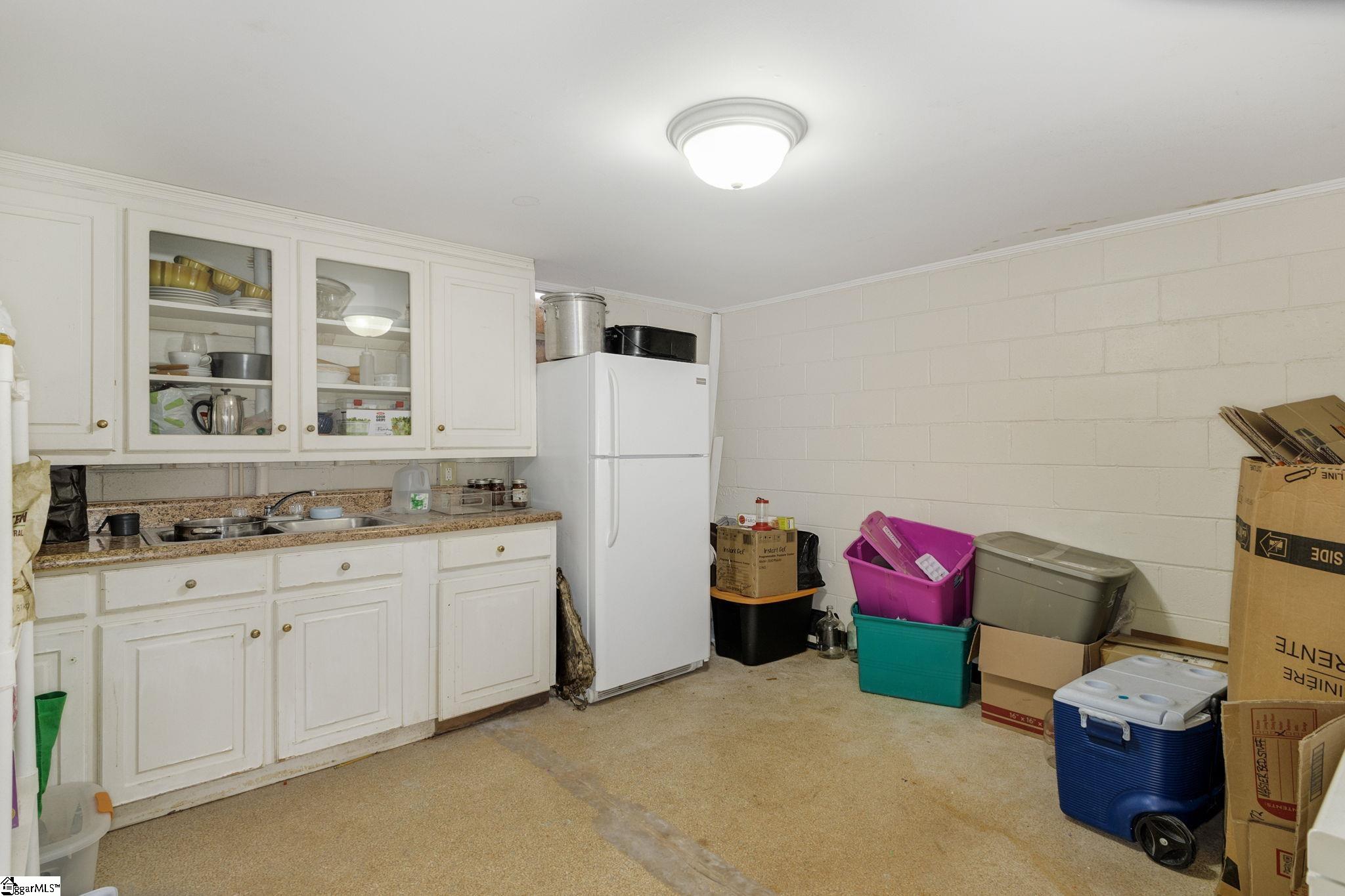 2 Roe Court Greenville, SC 29617 - Photo 19 of 24 Gallery Image 19