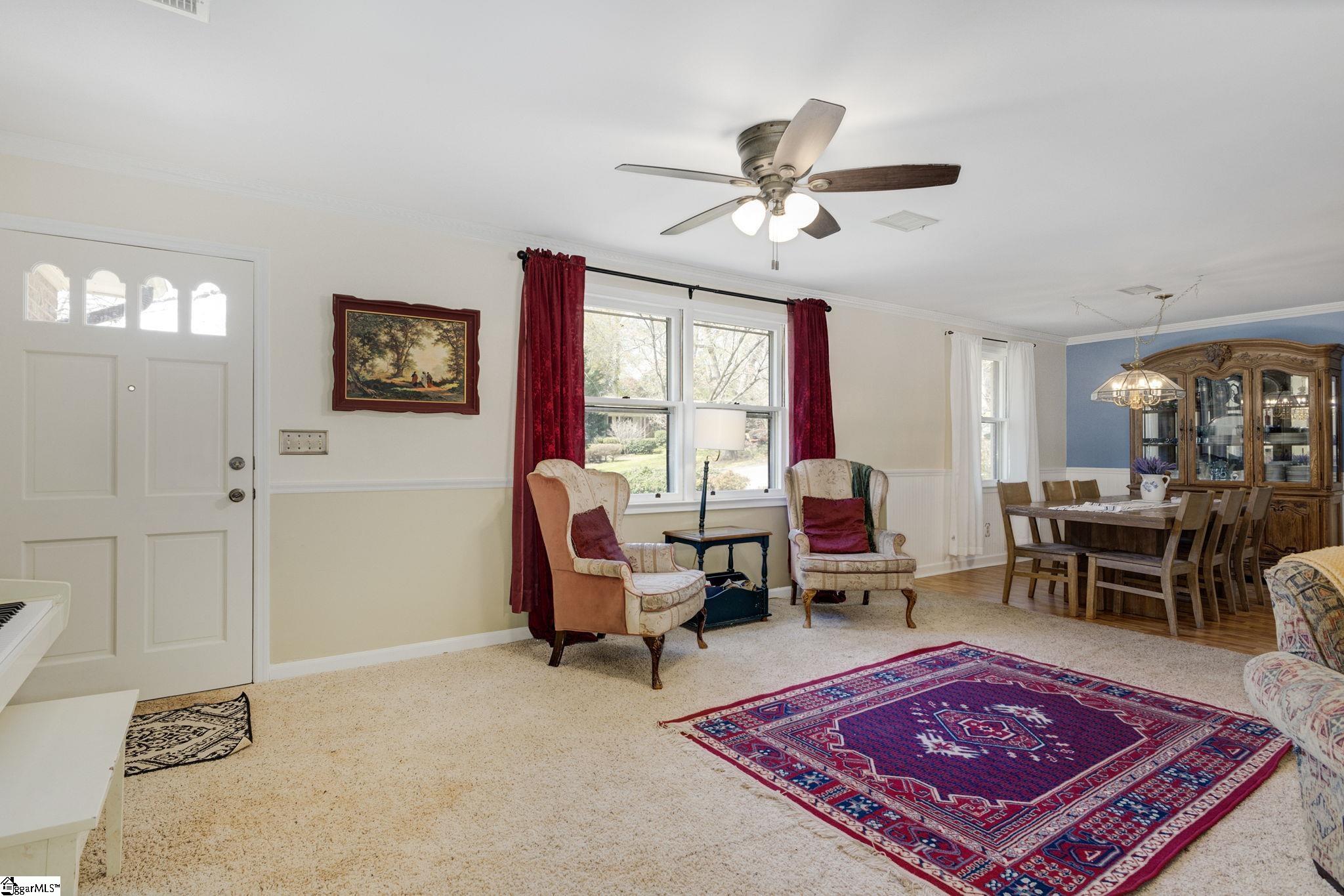 2 Roe Court Greenville, SC 29617 - Photo 2 of 24 Gallery Image 2