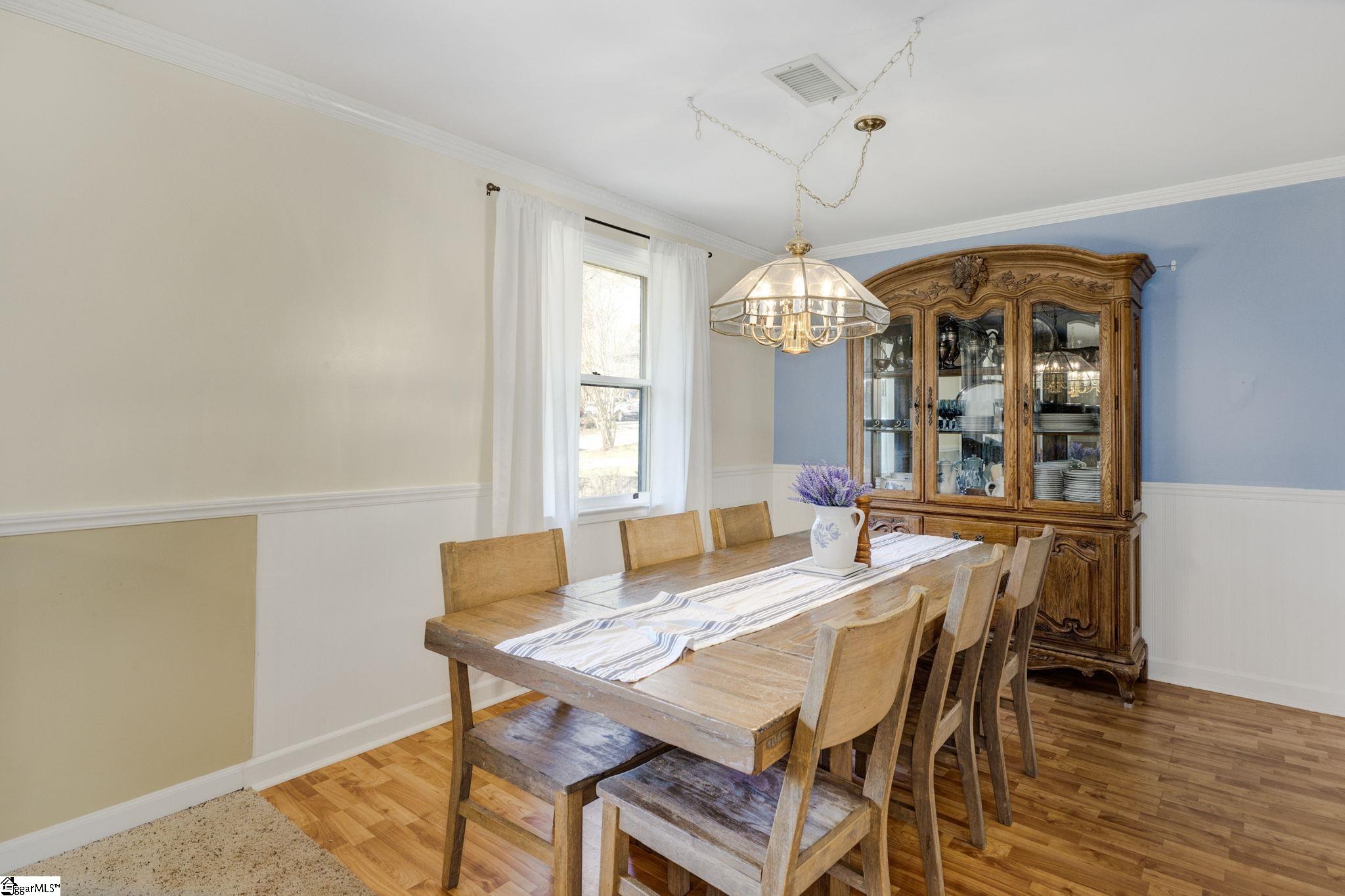 2 Roe Court Greenville, SC 29617 - Photo 8 of 24 Gallery Image 8