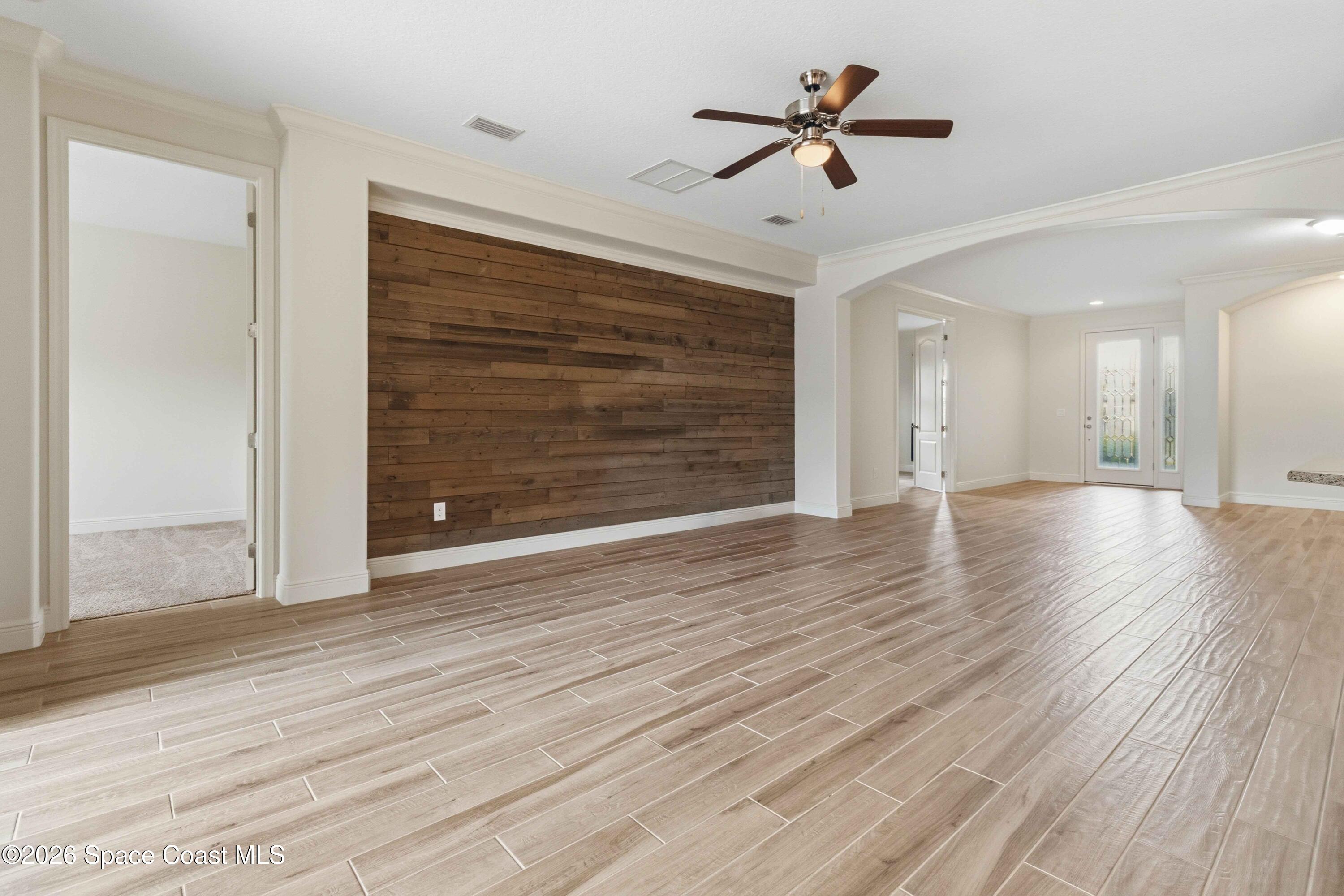 3333 Rushing Waters Drive West Melbourne, FL 32904 - Photo 15 of 72 Accent Wall