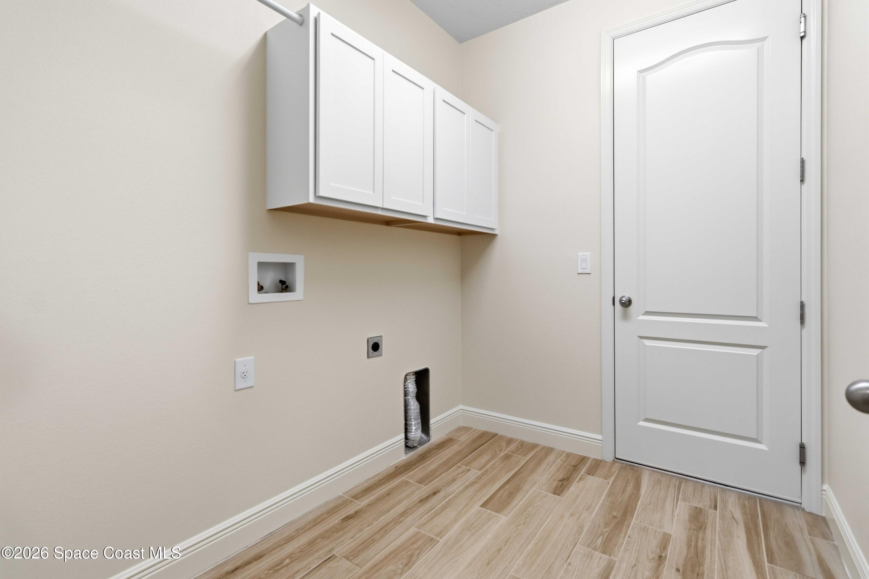 3333 Rushing Waters Drive West Melbourne, FL 32904 - Photo 33 of 72 Indoor Laundry
