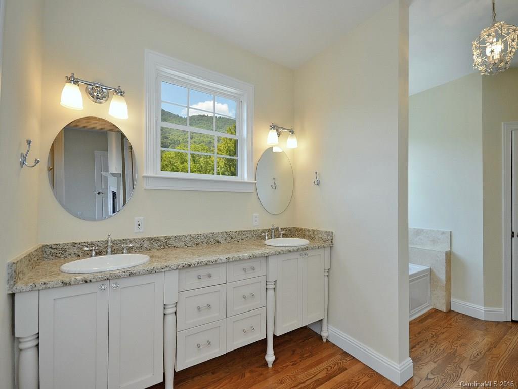 470 Lytle Cove Road Swannanoa, NC 28778 - Photo 14 of 19 Gallery Image 14
