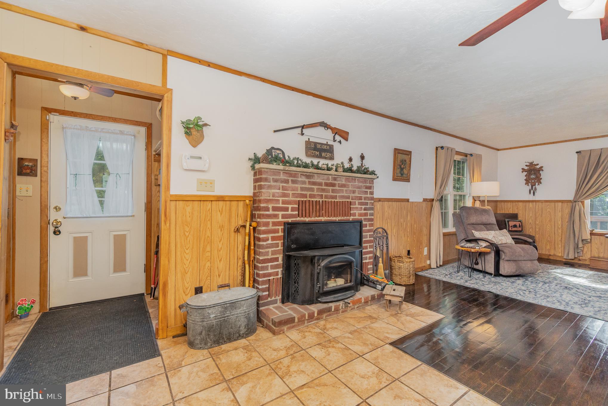 5 Toad Road Aspers, PA 17304 - Photo 3 of 34