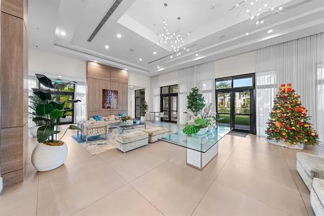 $1,925,000 | 8225 Central Park Boulevard, Doral, FL 33166