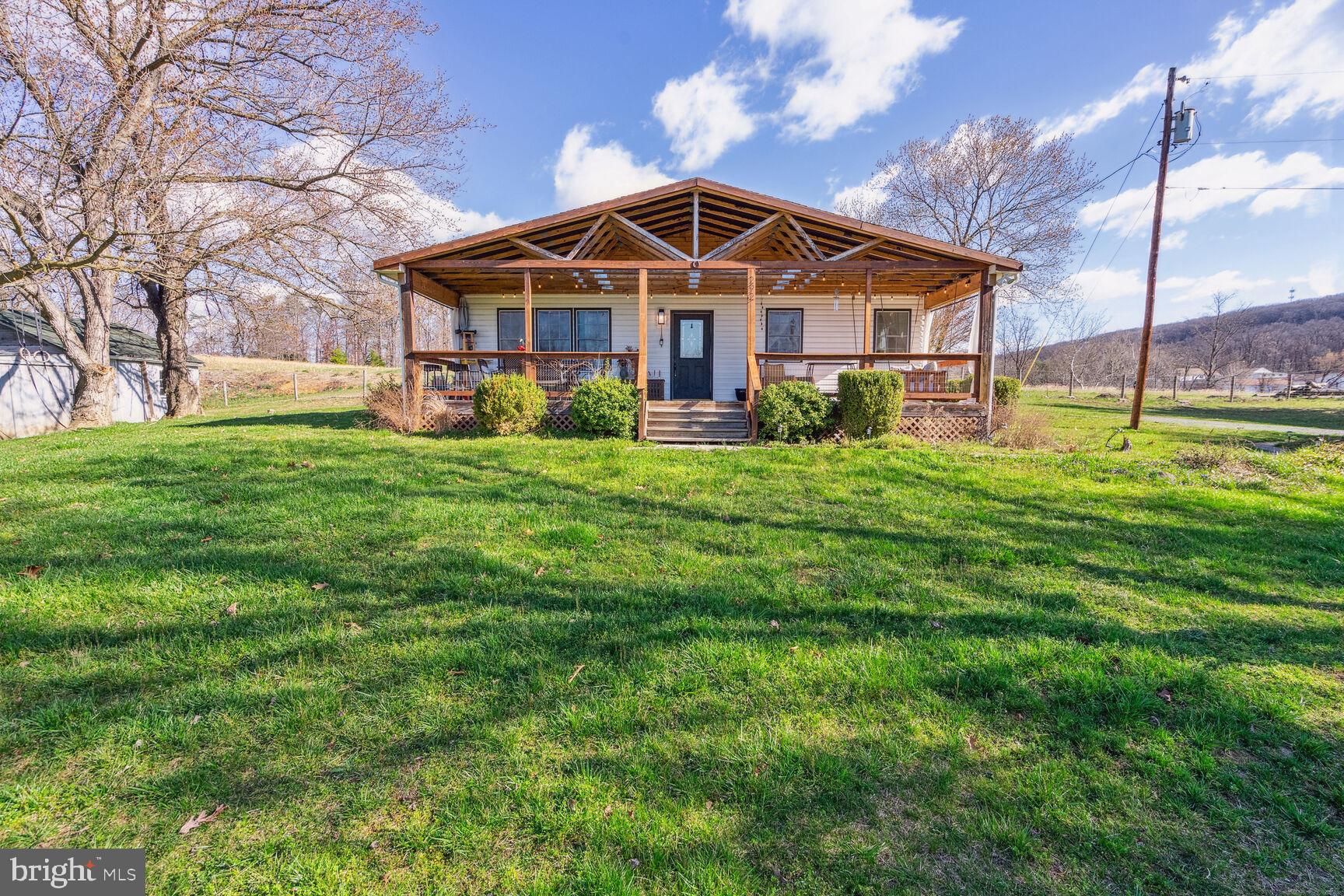 292 Marple Road Winchester, VA 22603 - Photo 2 of 28