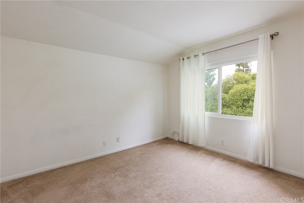 61 Sparrowhawk Irvine, CA 92604 - Photo 25 of 29 an empty room with a window