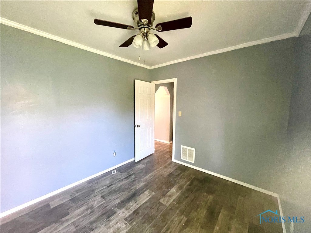 1949 Marlow Road Toledo, OH 43613 - Photo 7 of 13 Bedroom 1