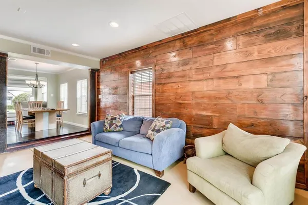 $4,100 | 5202 Pershing Street, Dallas, TX 75206