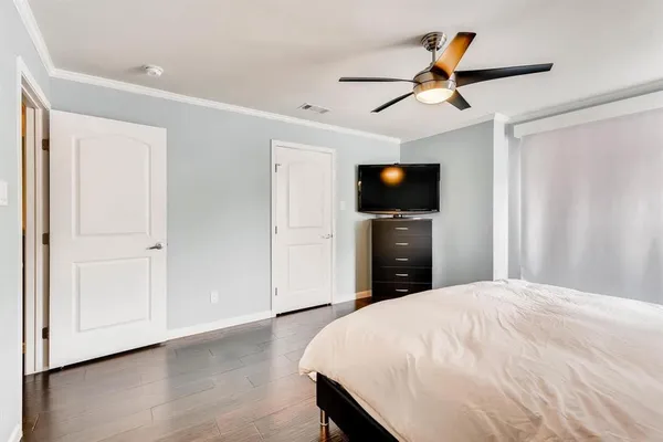 $4,100 | 5202 Pershing Street, Dallas, TX 75206