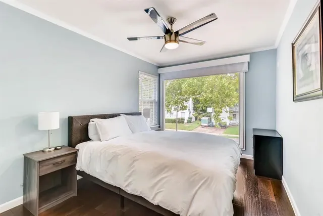 $4,300 | 5202 Pershing Street, Dallas, TX 75206