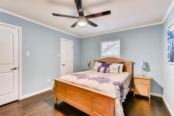 $4,100 | 5202 Pershing Street, Dallas, TX 75206
