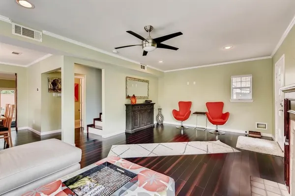 $4,100 | 5202 Pershing Street, Dallas, TX 75206