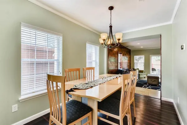 $4,100 | 5202 Pershing Street, Dallas, TX 75206