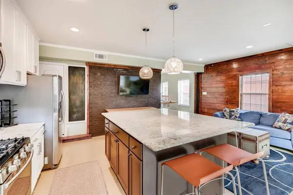 $4,100 | 5202 Pershing Street, Dallas, TX 75206