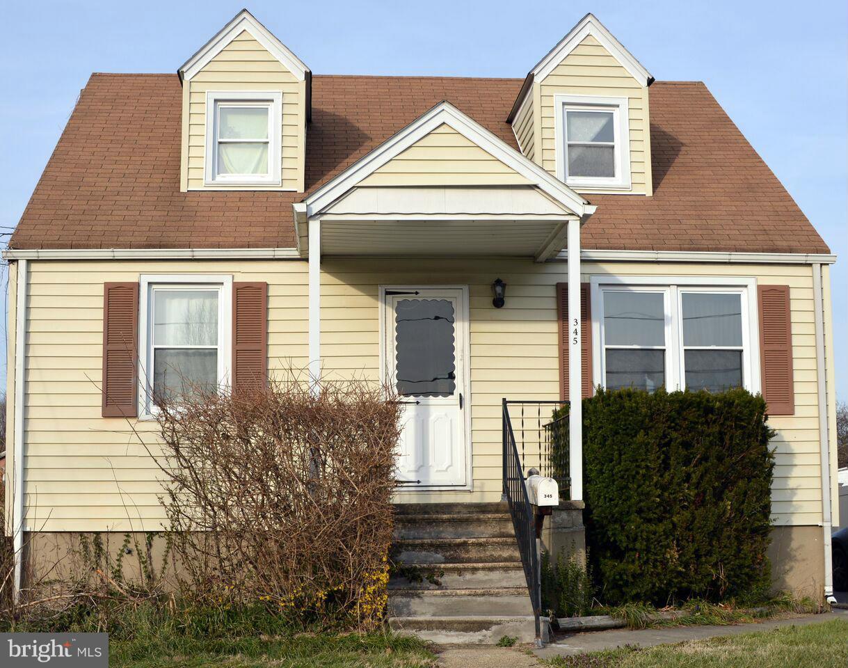 345 Maple Avenue Baltimore, MD 21221 - Photo 1 of 12 Exterior (Front)