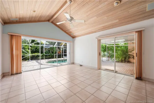 $850,000 | 4812 Sunset Drive, Vero Beach, FL 32963